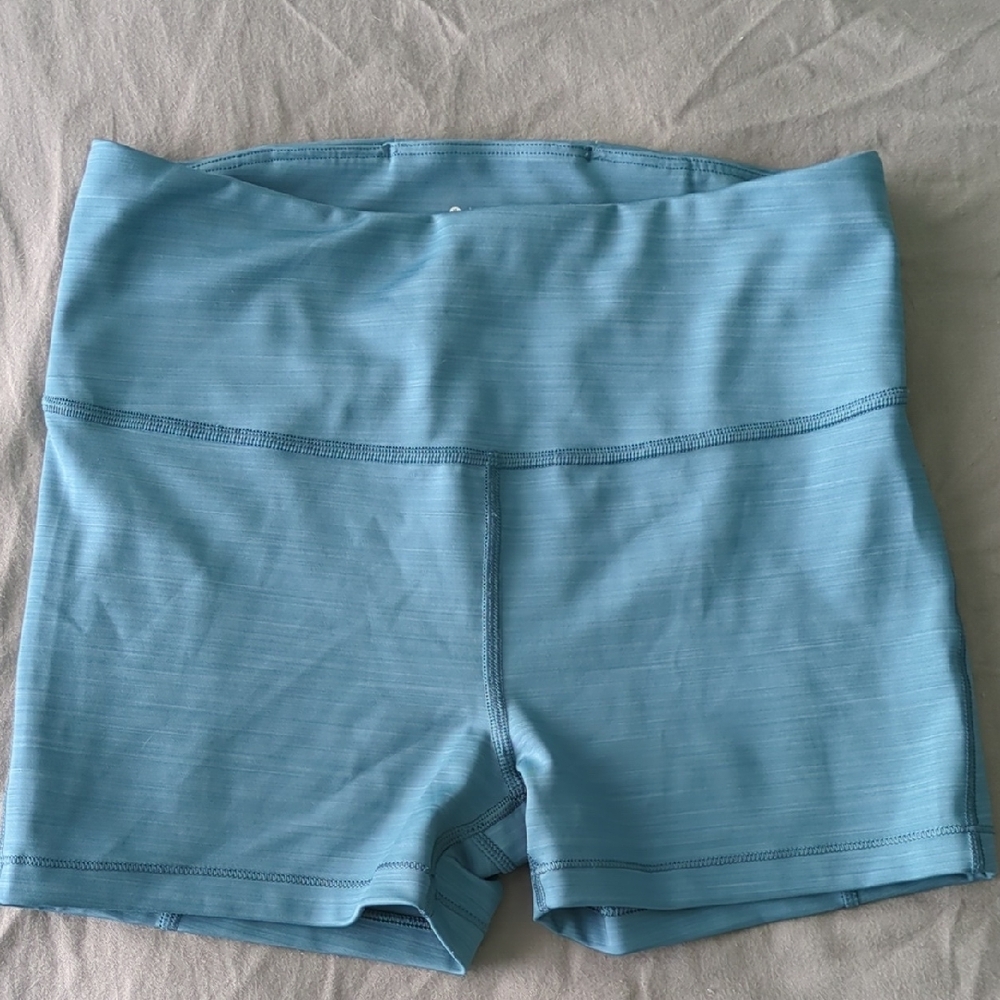 Athleta Ultimate 3" Short
